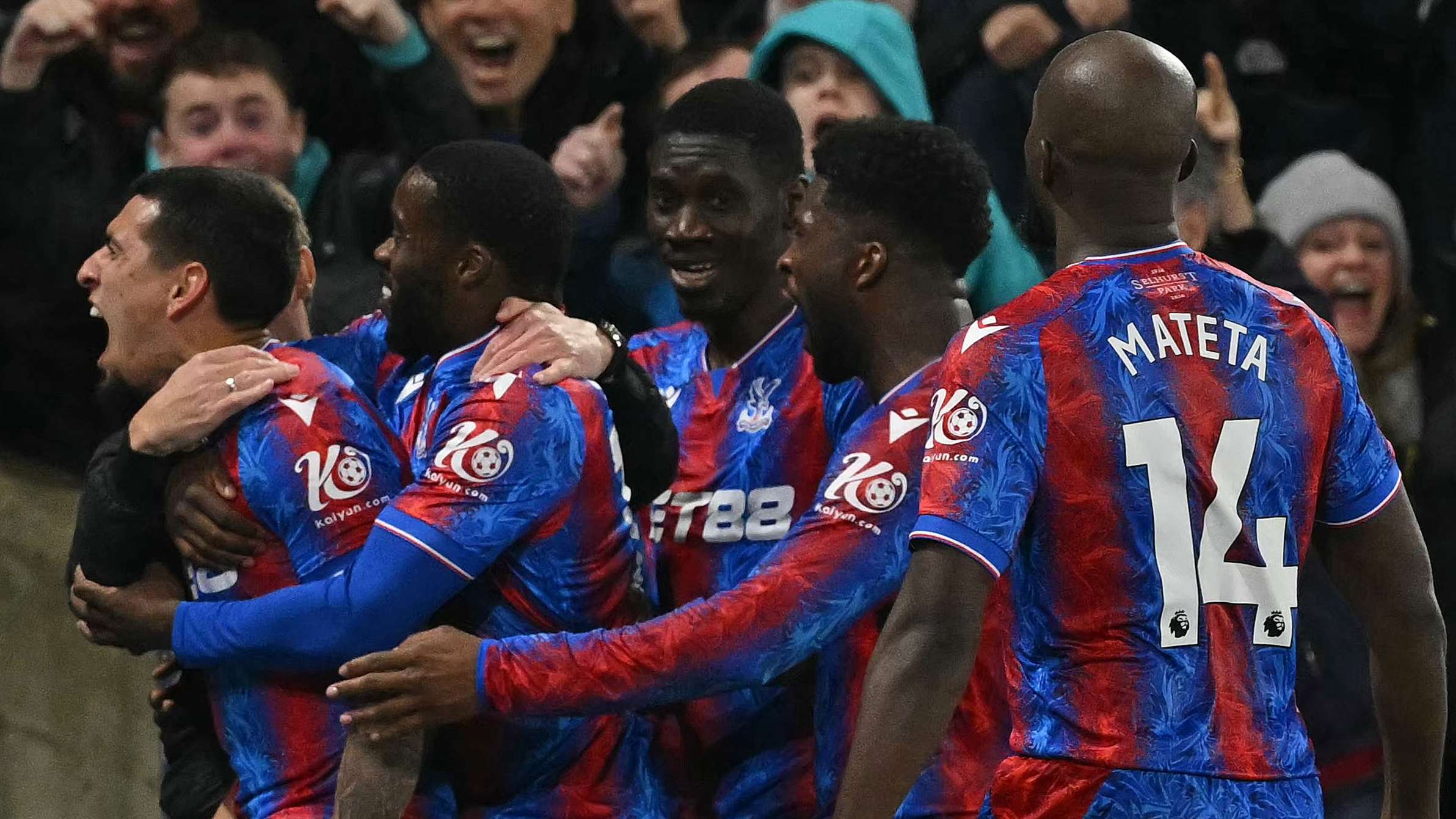 三名防守球 三名防守球