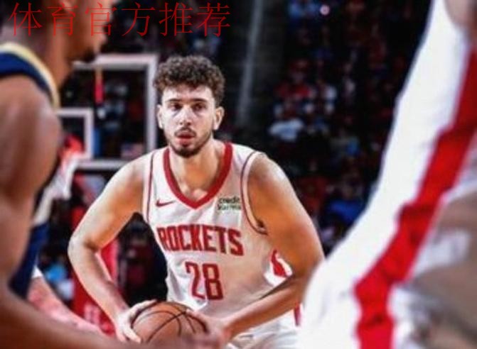 申京篮下进攻未果，乌度卡不满裁判抱怨与申京双双吃T